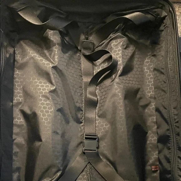Tumi Navy Hard Shell Luggage - Picture 12 of 13